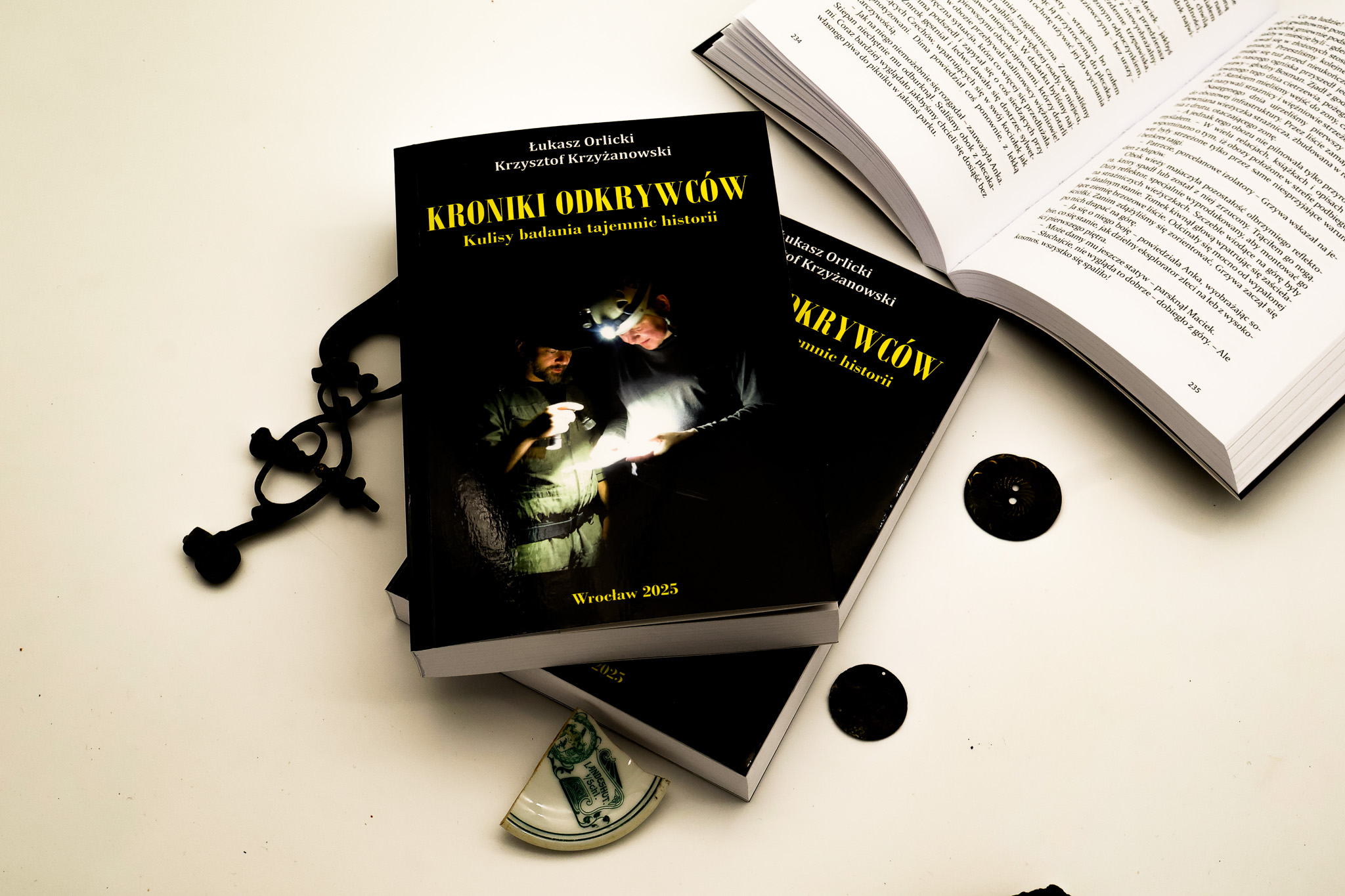 “Kroniki Odkrywców. Kulisy badania tajemnic historii” – Ł. Orlicki, K. Krzyżanowski